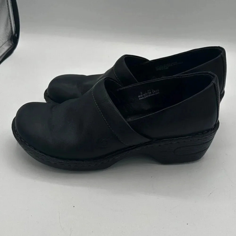 BORN B.O.C. BLACK LEATHER CLOGS, WOMEN'S SIZE 9 - Picture 8 of 13